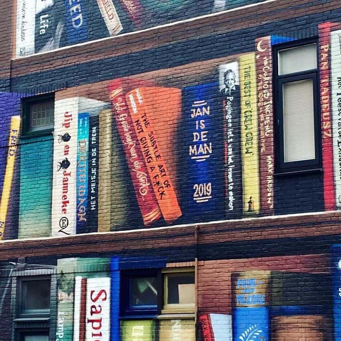 murales con libri