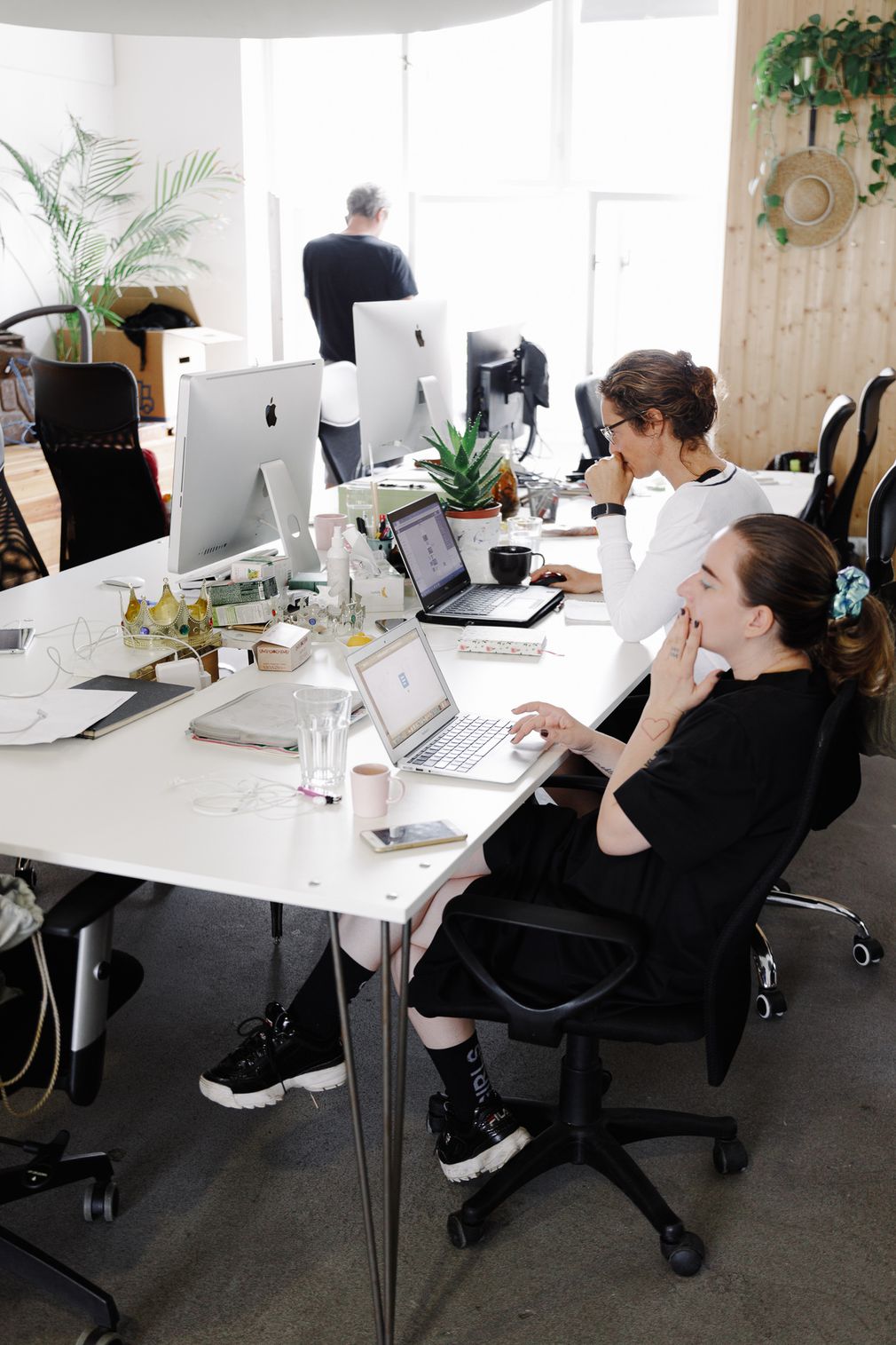 CREATIVE DOCK