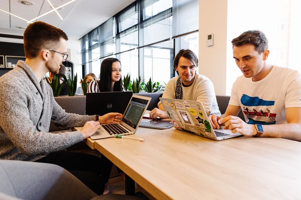 Mall Group - Business Intelligence Team