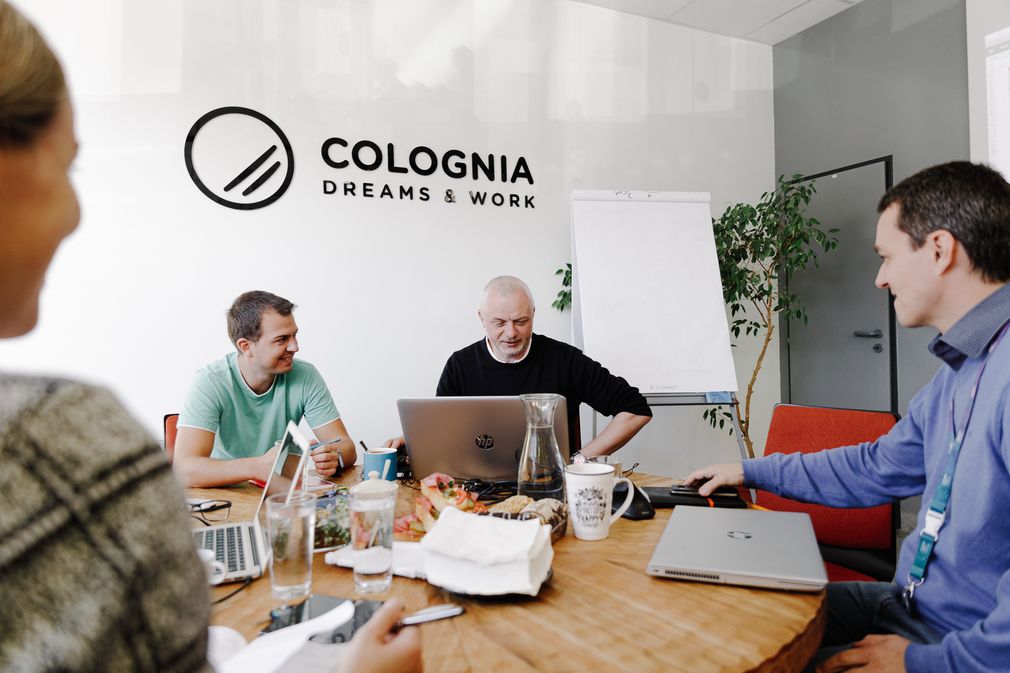 Colognia press