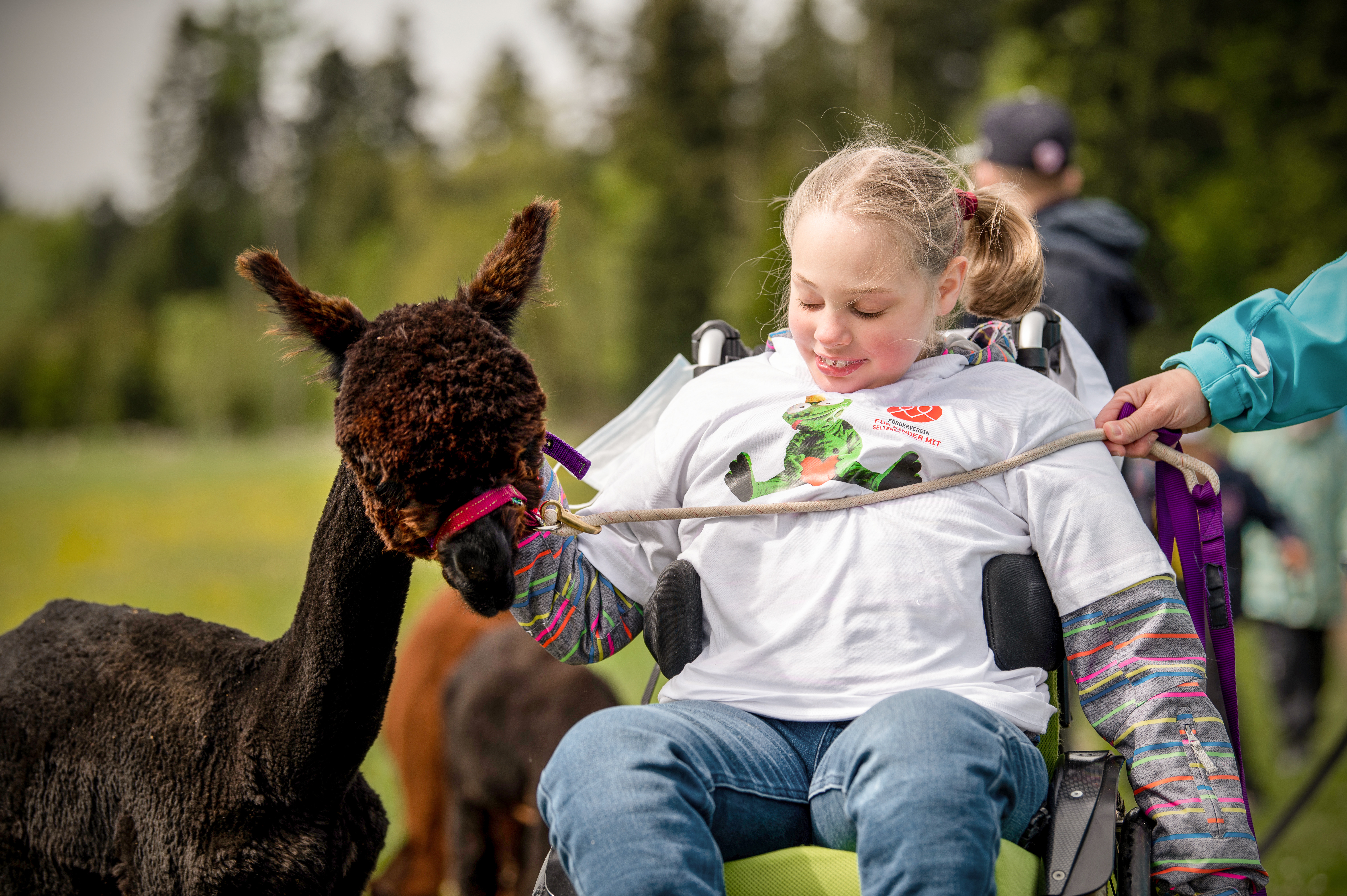 Therapie und Mobilität für Kinder mit seltenen Krankheiten Project Detail image
