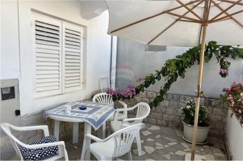 Kuća za prodaju u Ličko senjska županija, Novalja fotografija 2