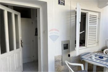 Kuća za prodaju u Ličko senjska županija, Novalja fotografija 3