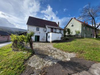 Kuća za prodaju u Primorsko goranska županija, Lukovdol fotografija 3