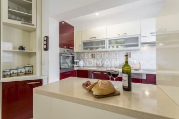 Casa en venta en Splitsko dalmatinska županija, Dugopolje foto 6