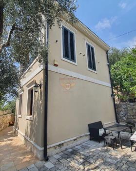 Haus zu verkaufen in Opština Budva, Rijeka Reževići foto 2