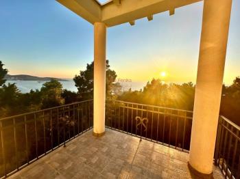 Haus zu verkaufen in Ulcinj Municipality, Ulcinj foto 1