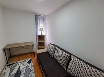 Casa en venta en Vojvodina, Petrovaradin foto 4