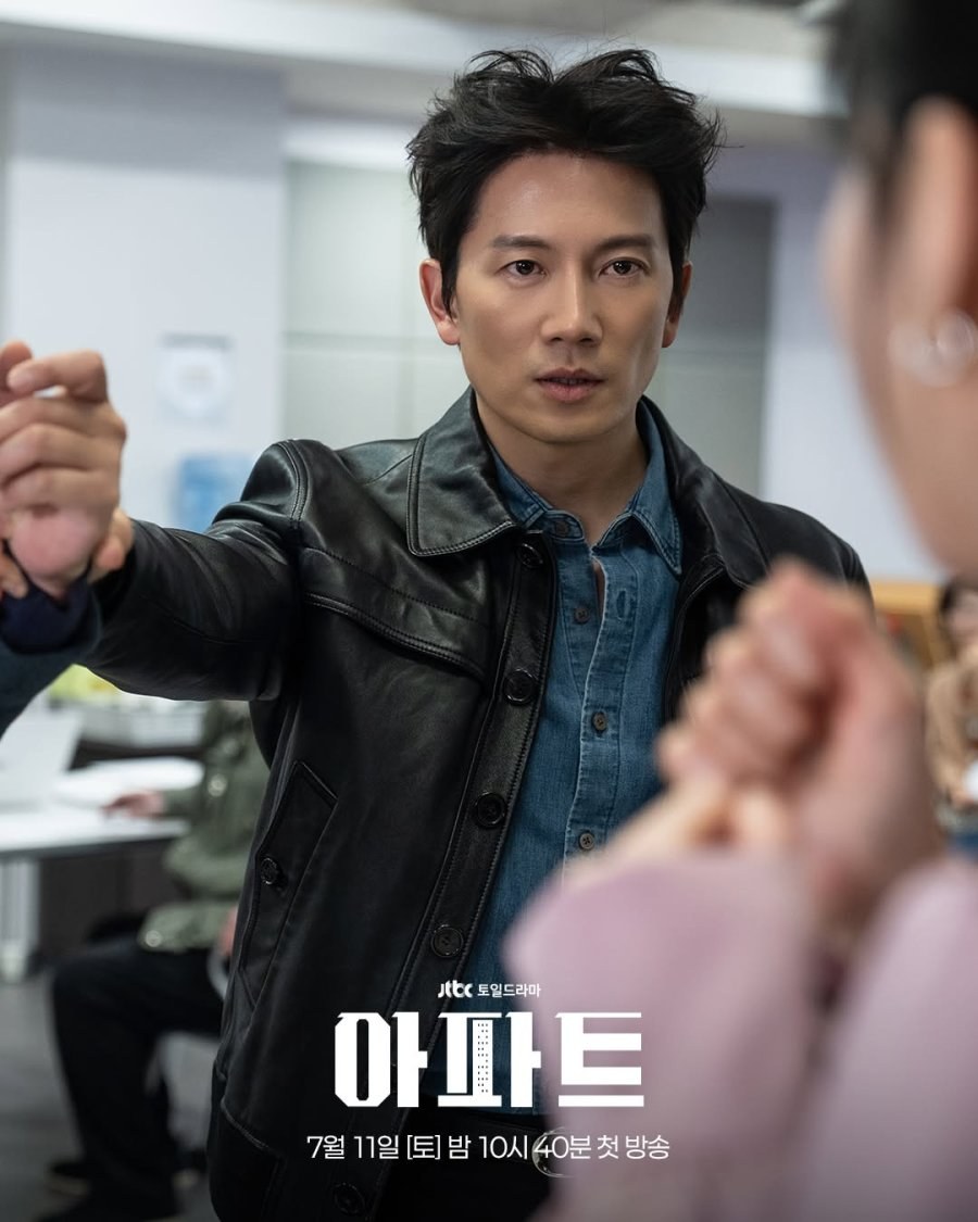 profile image +(ดูซีรีส์!!)“The Apartment Job ท่านประธานกำมะลอ” EP.11 พากย์ไทย-ซับไทย ดูฟรี (HD)