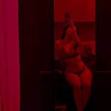 profile image Novotel Mumbai Juhu Beach Call Girls @8208619647꧁ ₹9.9k ꧂ Mumbai Russian Escorts With COD