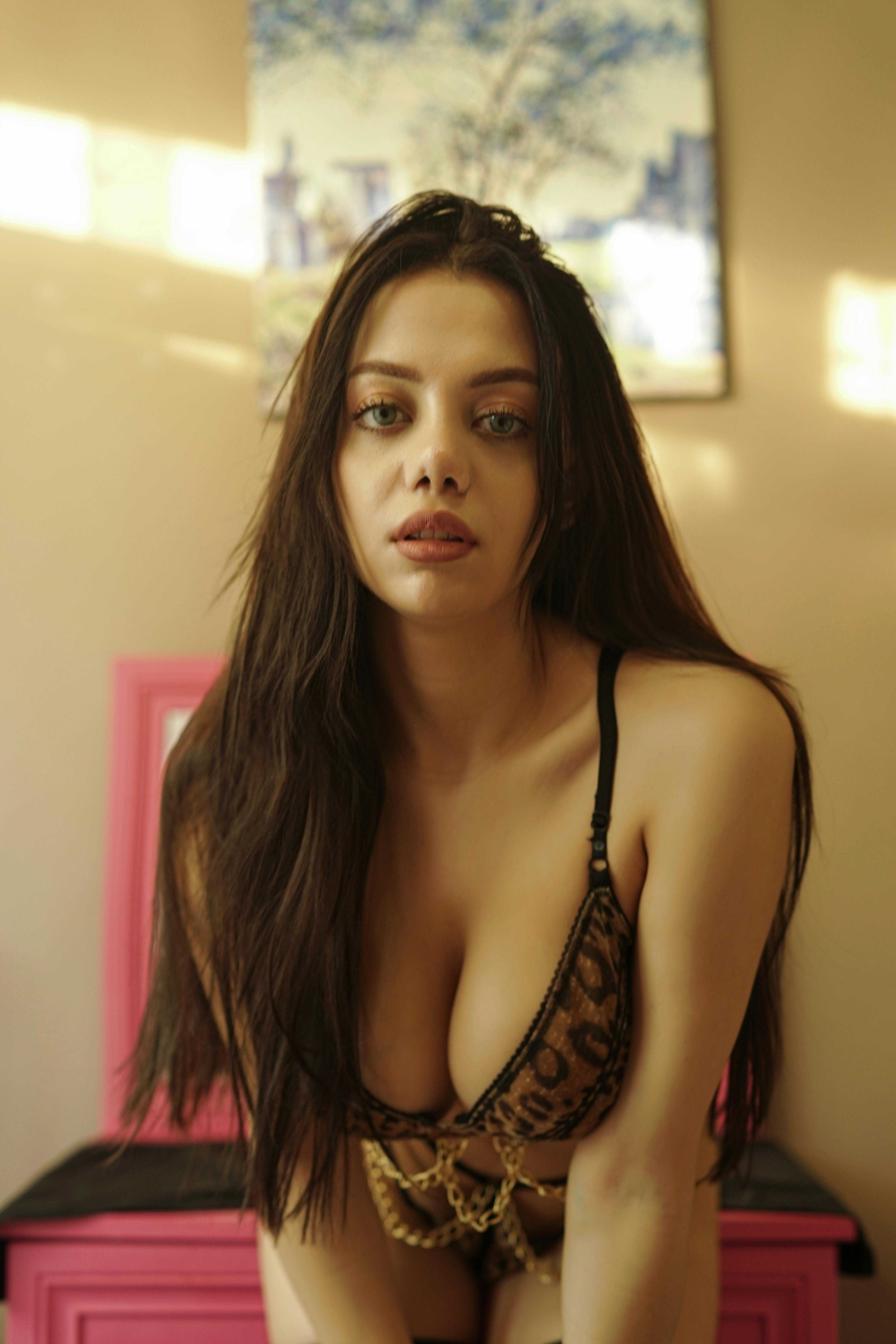 profile image Escorts Service Mumbai Neha 706-151-9629 | 100% Gennuine High Class Independent Escorts service