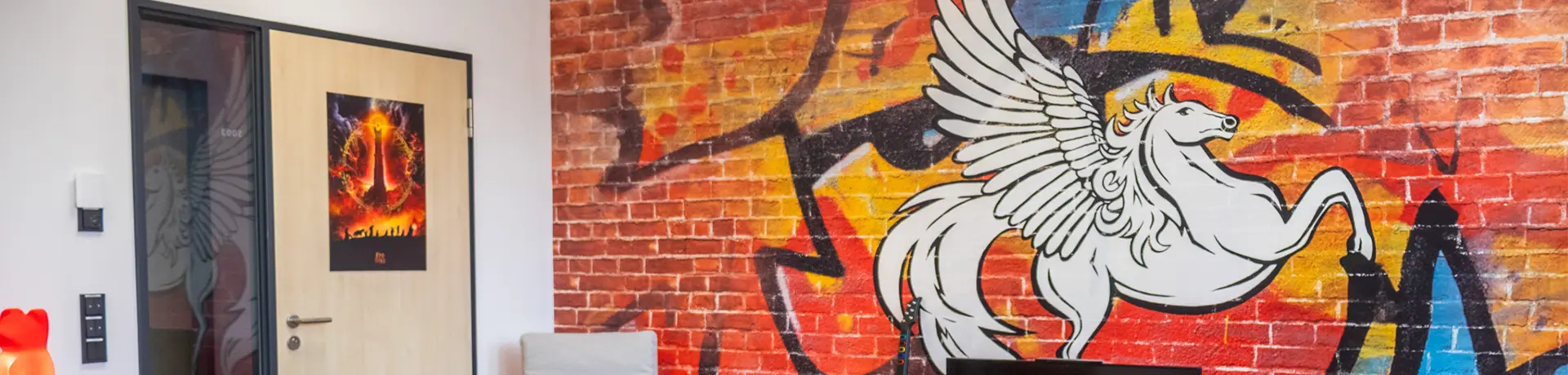 Pegasus Graffiti an der Wand des Pegasus Spiele Spielzimmers 00er-Jahre