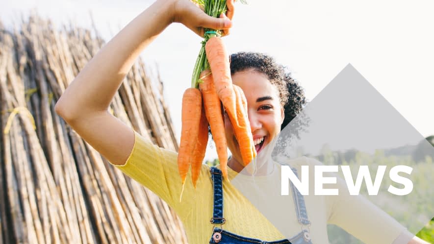 News: Farmer-Mädchen mit Karotten