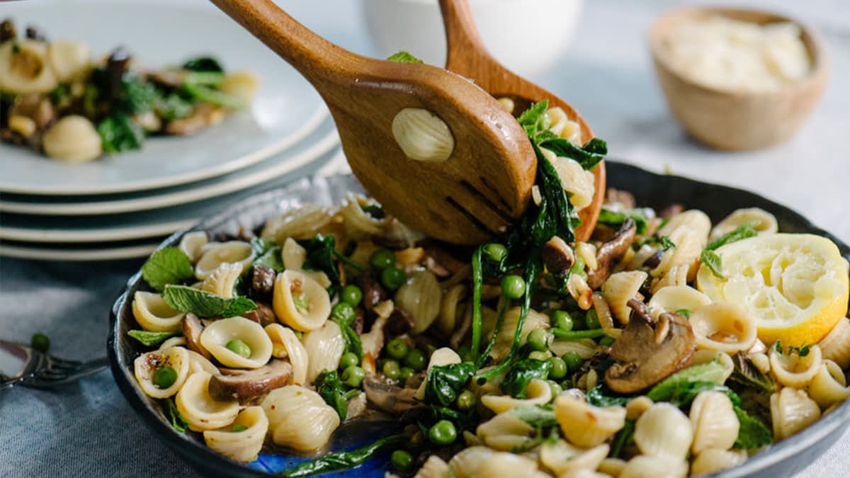 Pasta mit grünem Spargel