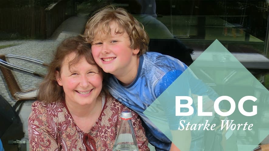 Simone mit ihrem Sohn