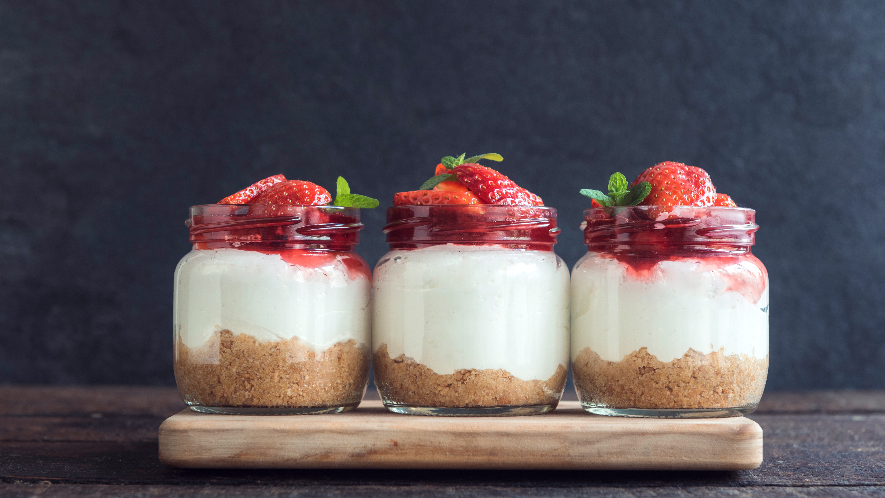 Erdbeer-Butterkeks-Dessert