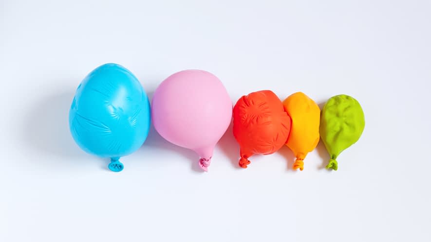 Luftballons, denen die Luft ausgeht