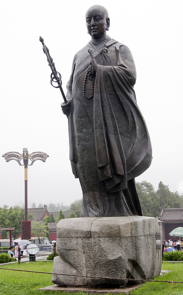 Xuanzang, Xuanzang Statue, Vaia