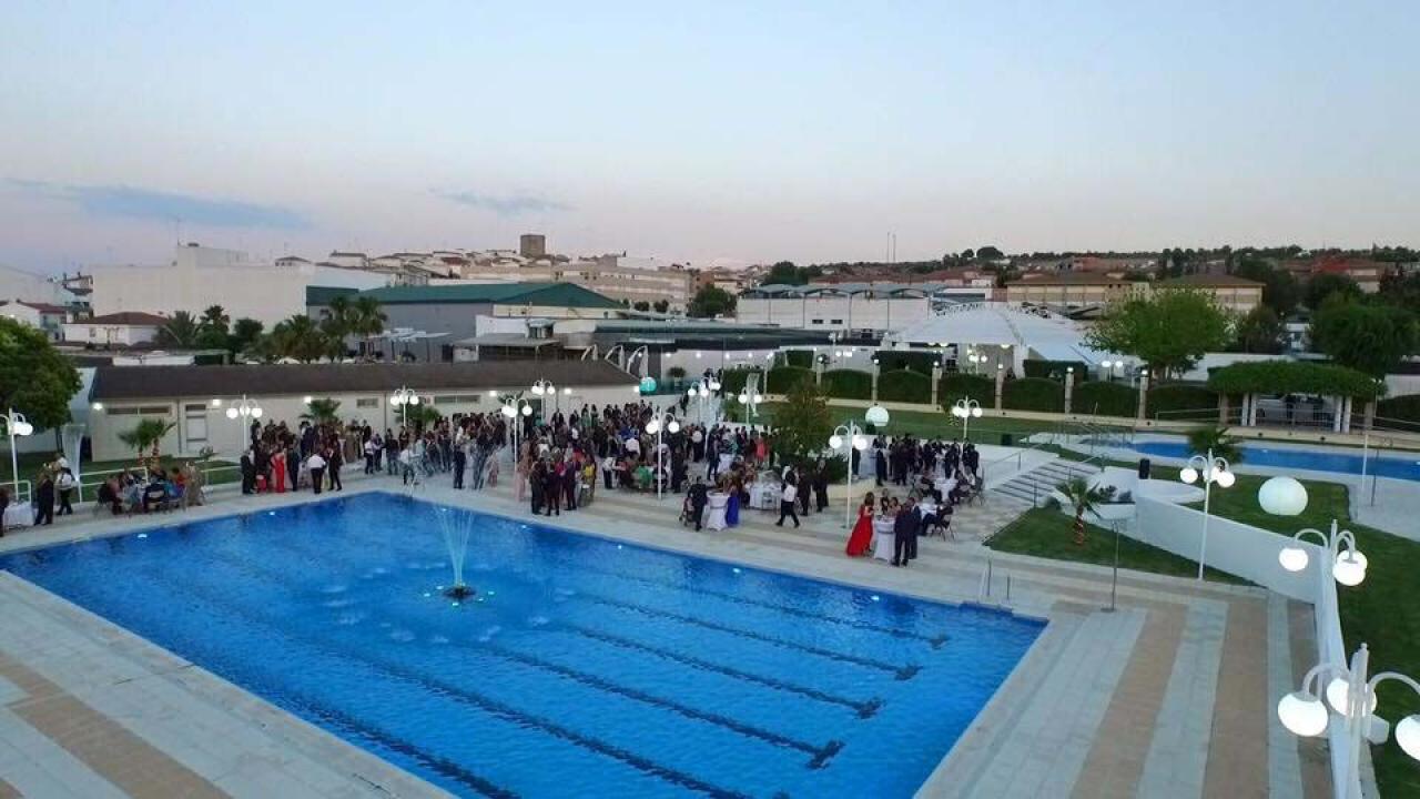  Piscina Municipal de Mengíbar