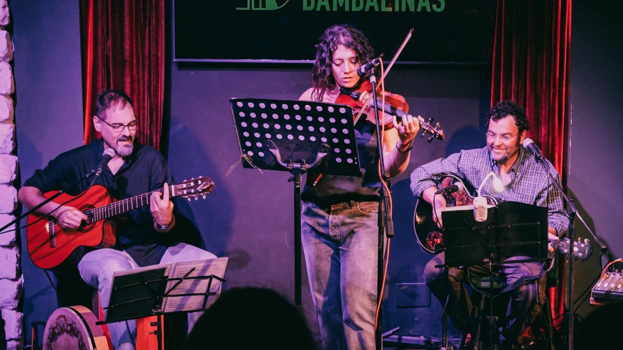 Entre Bambalinas - Alicante