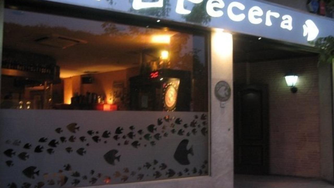 La Pecera Music Bar
