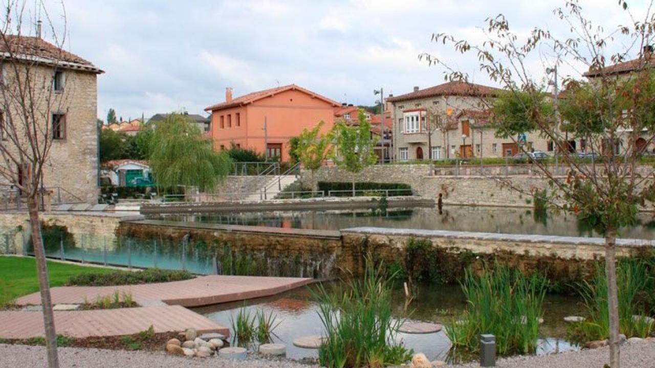 Plaza de Nanclares de la Oca
