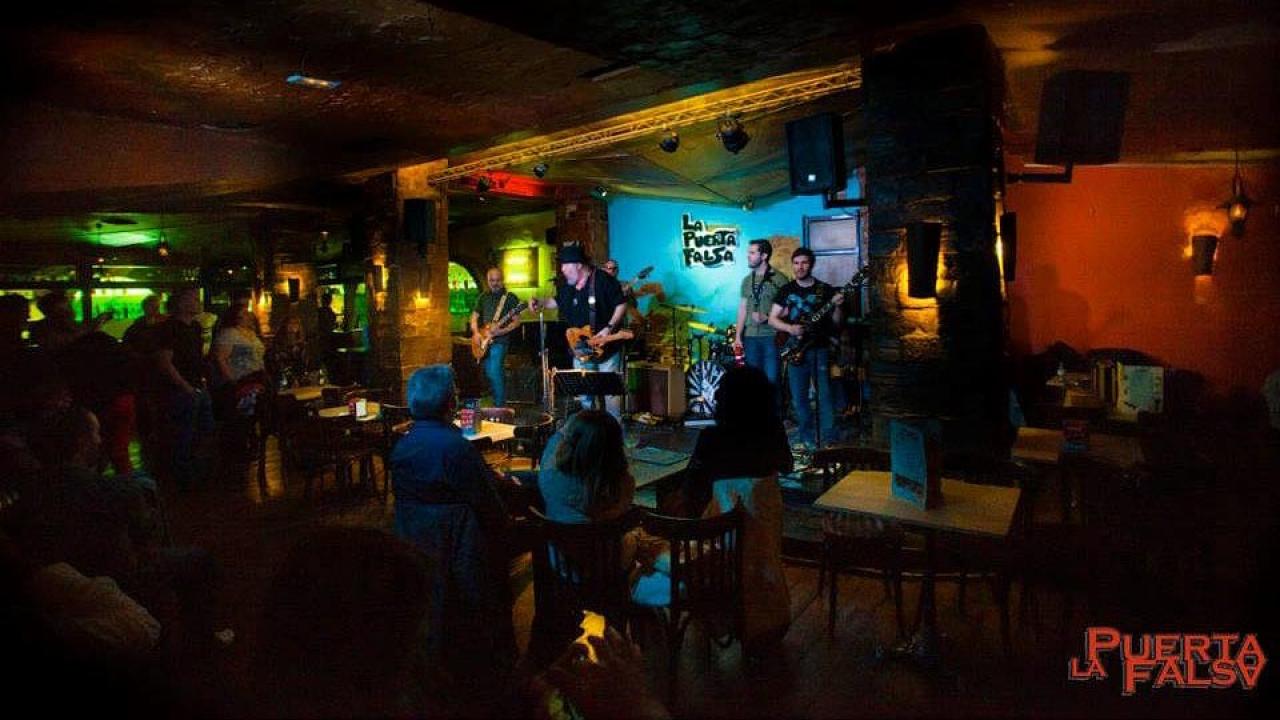 Sala La Puerta Falsa