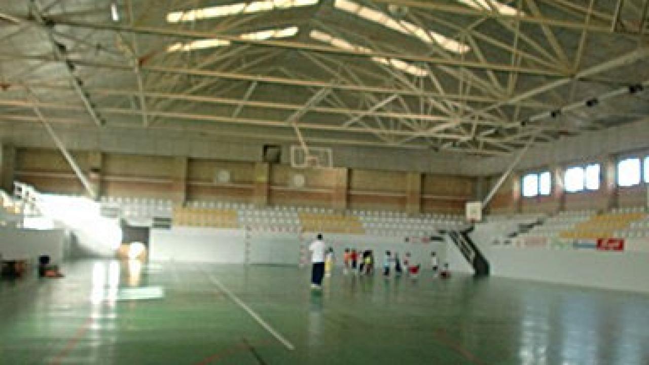 Recinto de Carnavales, Pabellón polideportivo de Ayora