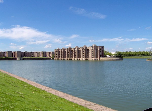 Montigny le Bretonneux