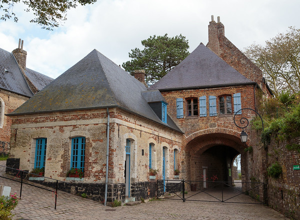 Montreuil