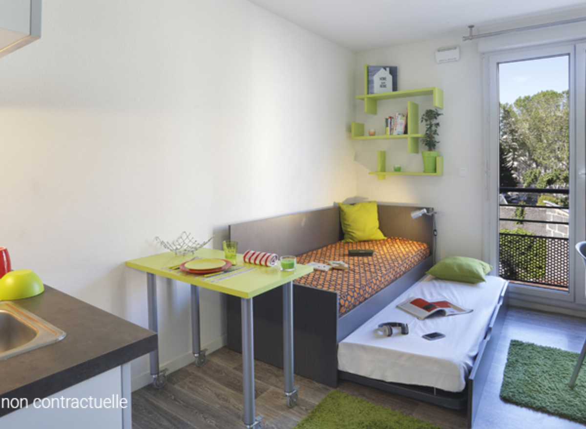 {@resource.title}, photo n° 3