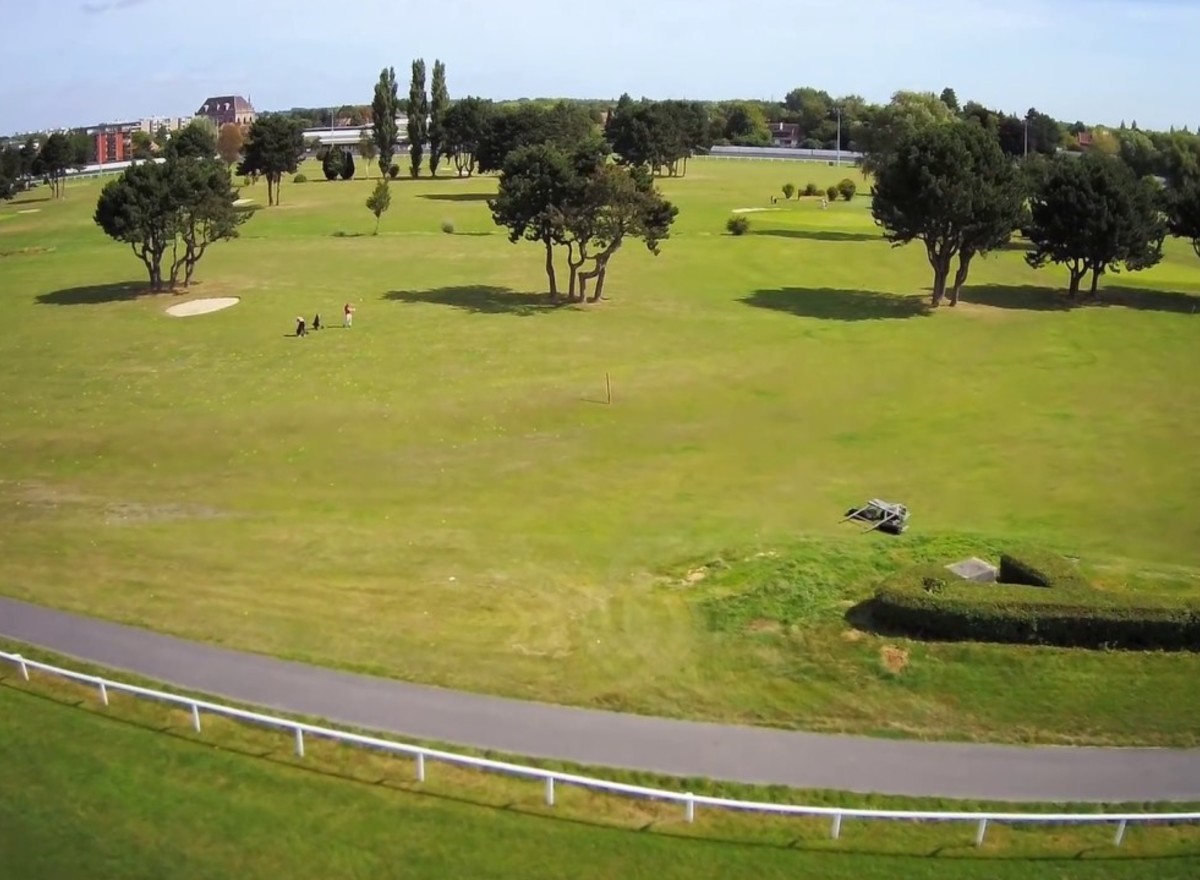 {@resource.title}, photo n° 5