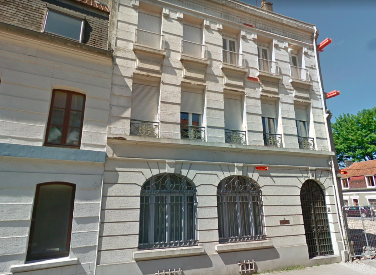 {@resource.title}, photo n° 1