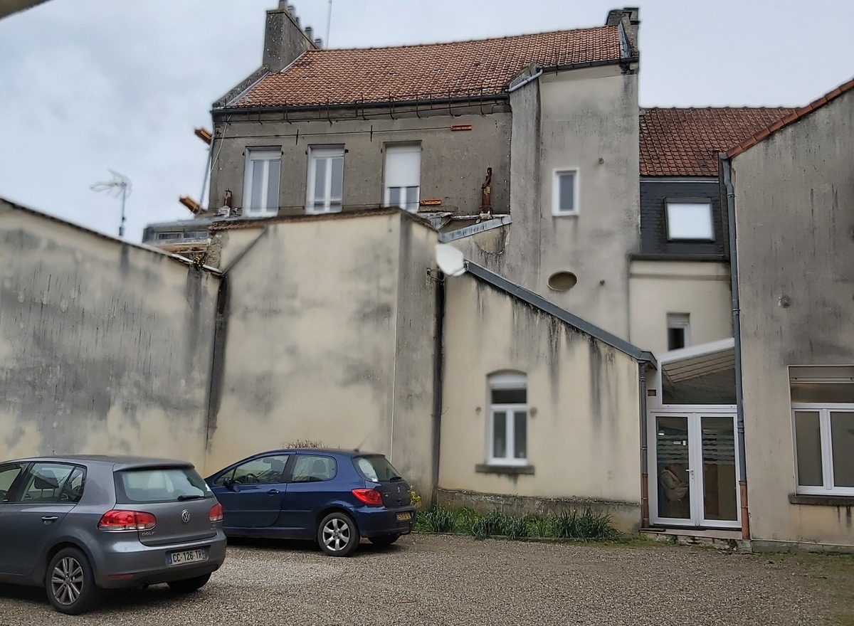 {@resource.title}, photo n° 2