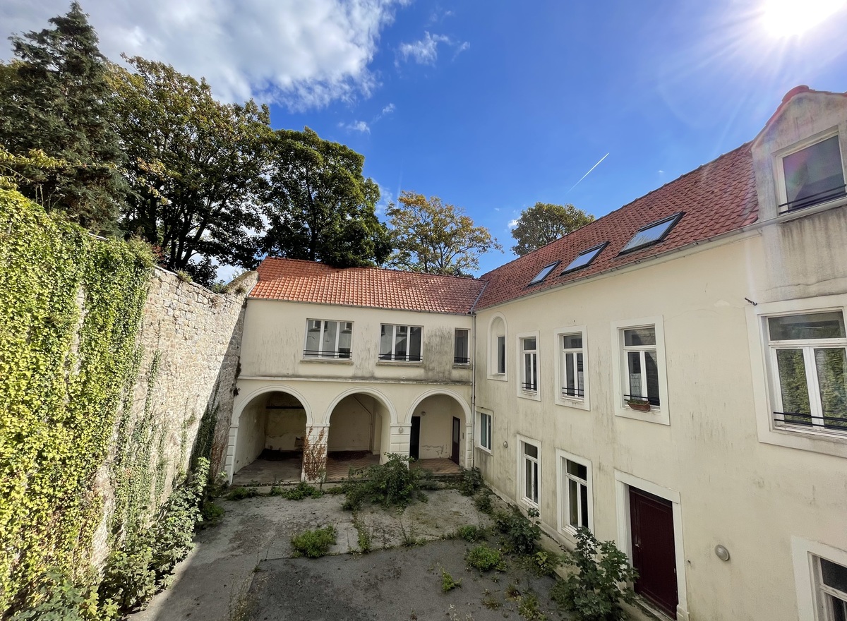 {@resource.title}, photo n° 2