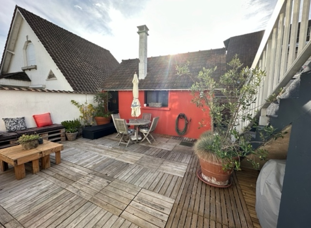 {@resource.title}, photo n° 2