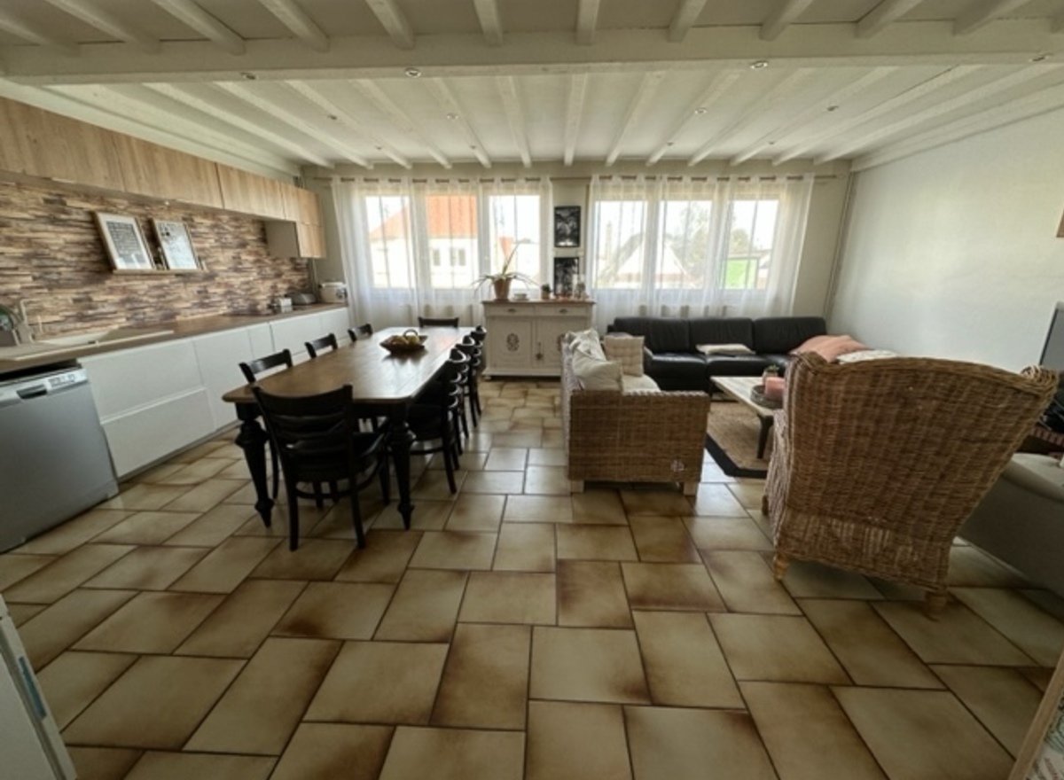 {@resource.title}, photo n° 4