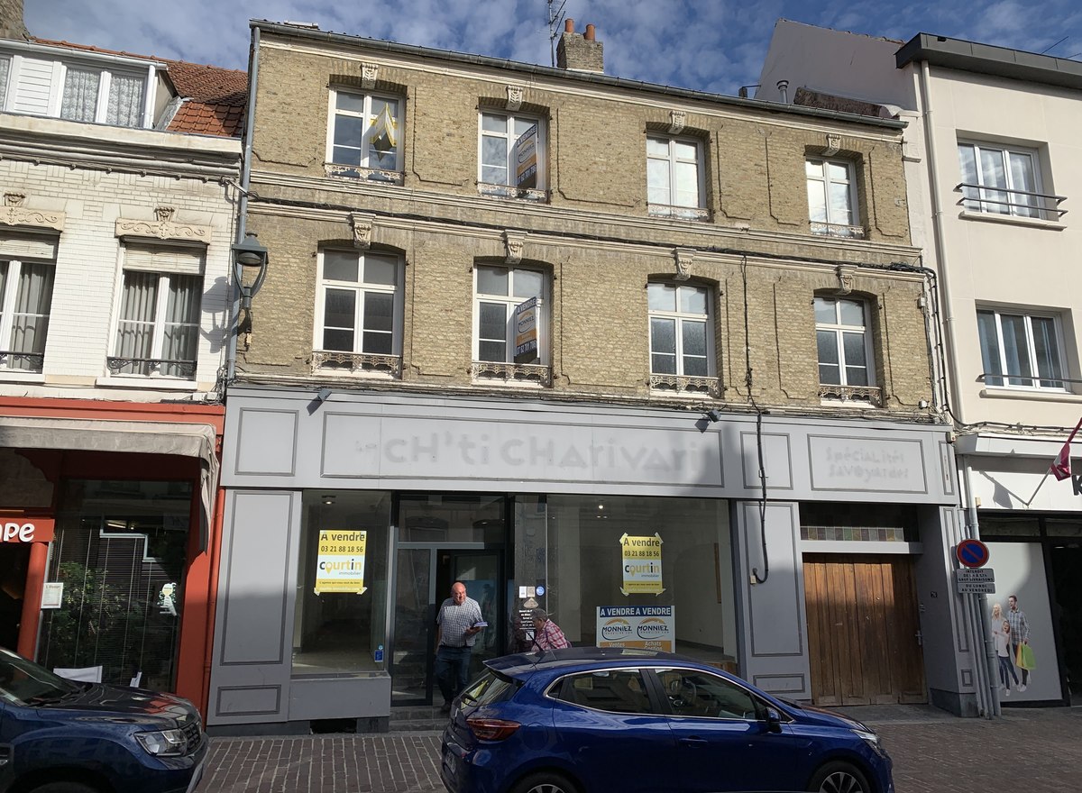 {@resource.title}, photo n° 1