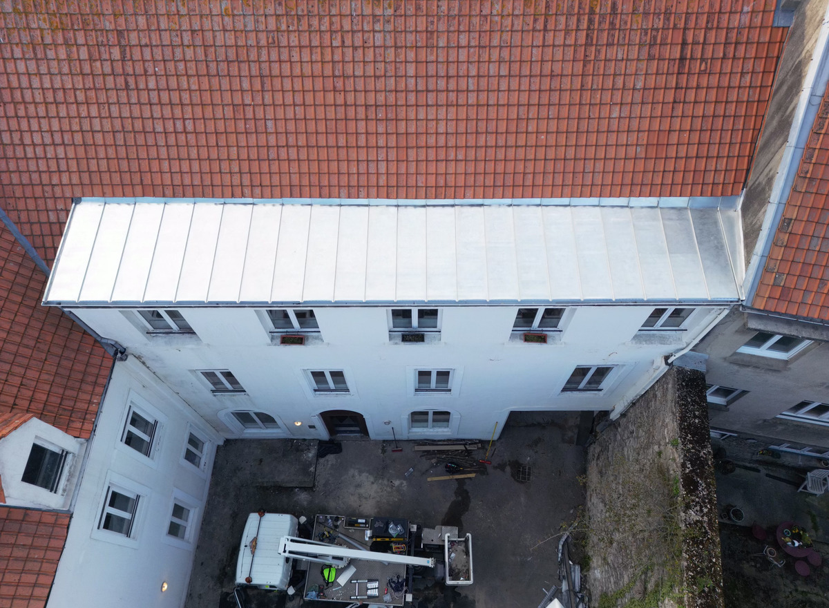 {@resource.title}, photo n° 12