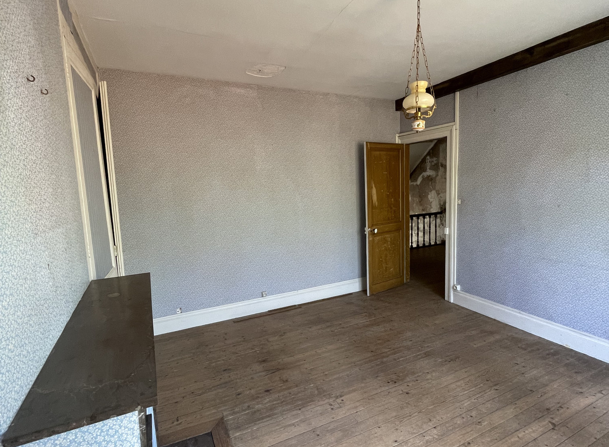 {@resource.title}, photo n° 4