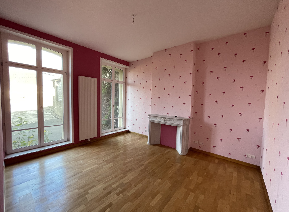 {@resource.title}, photo n° 4