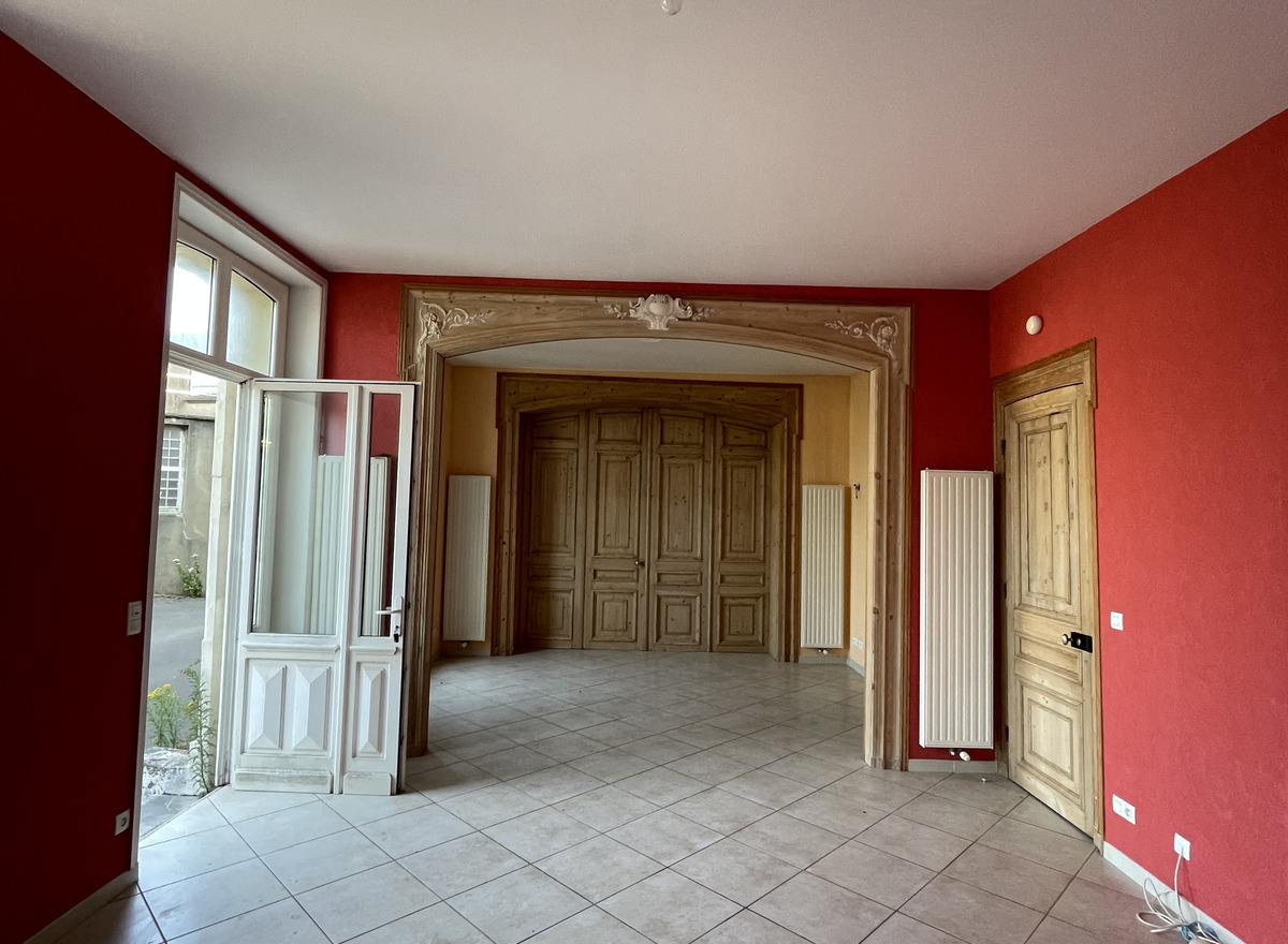 {@resource.title}, photo n° 6