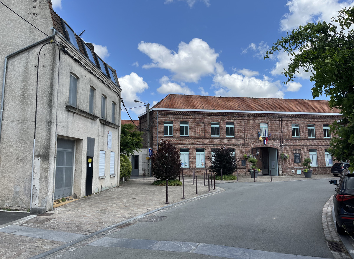 {@resource.title}, photo n° 2