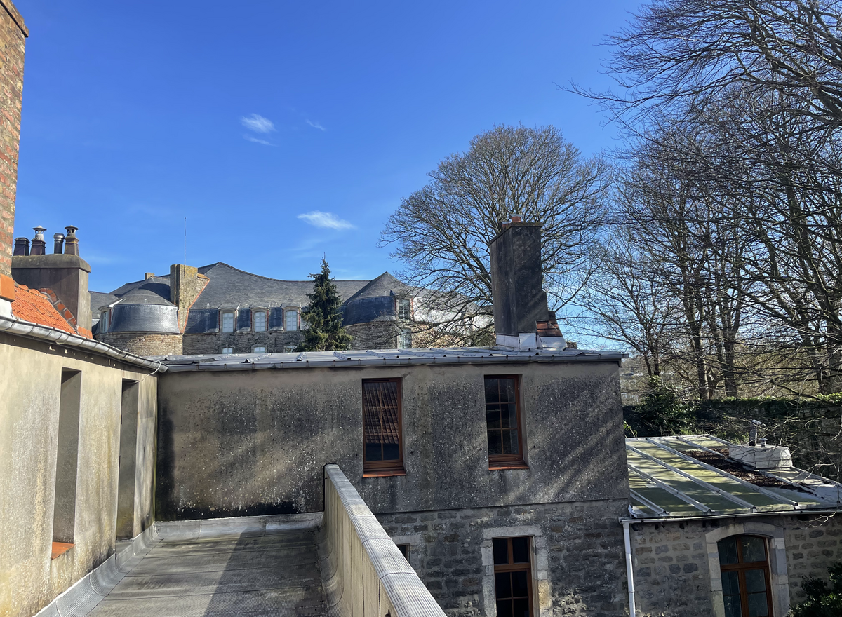 {@resource.title}, photo n° 6