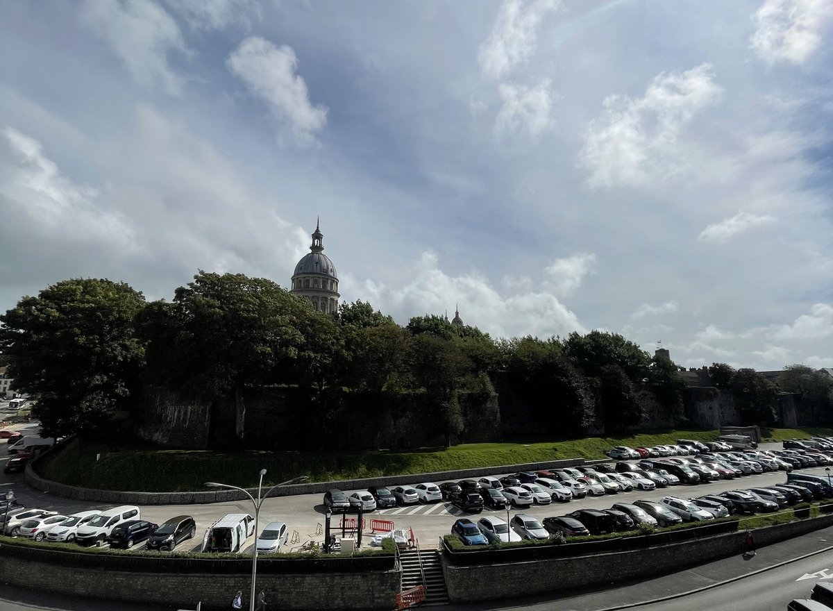 {@resource.title}, photo n° 3