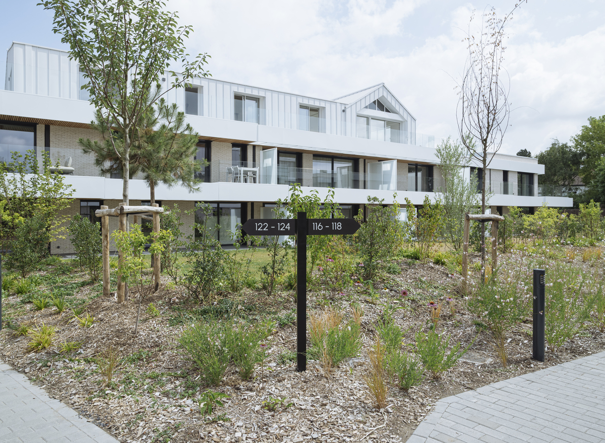 {@resource.title}, photo n° 4