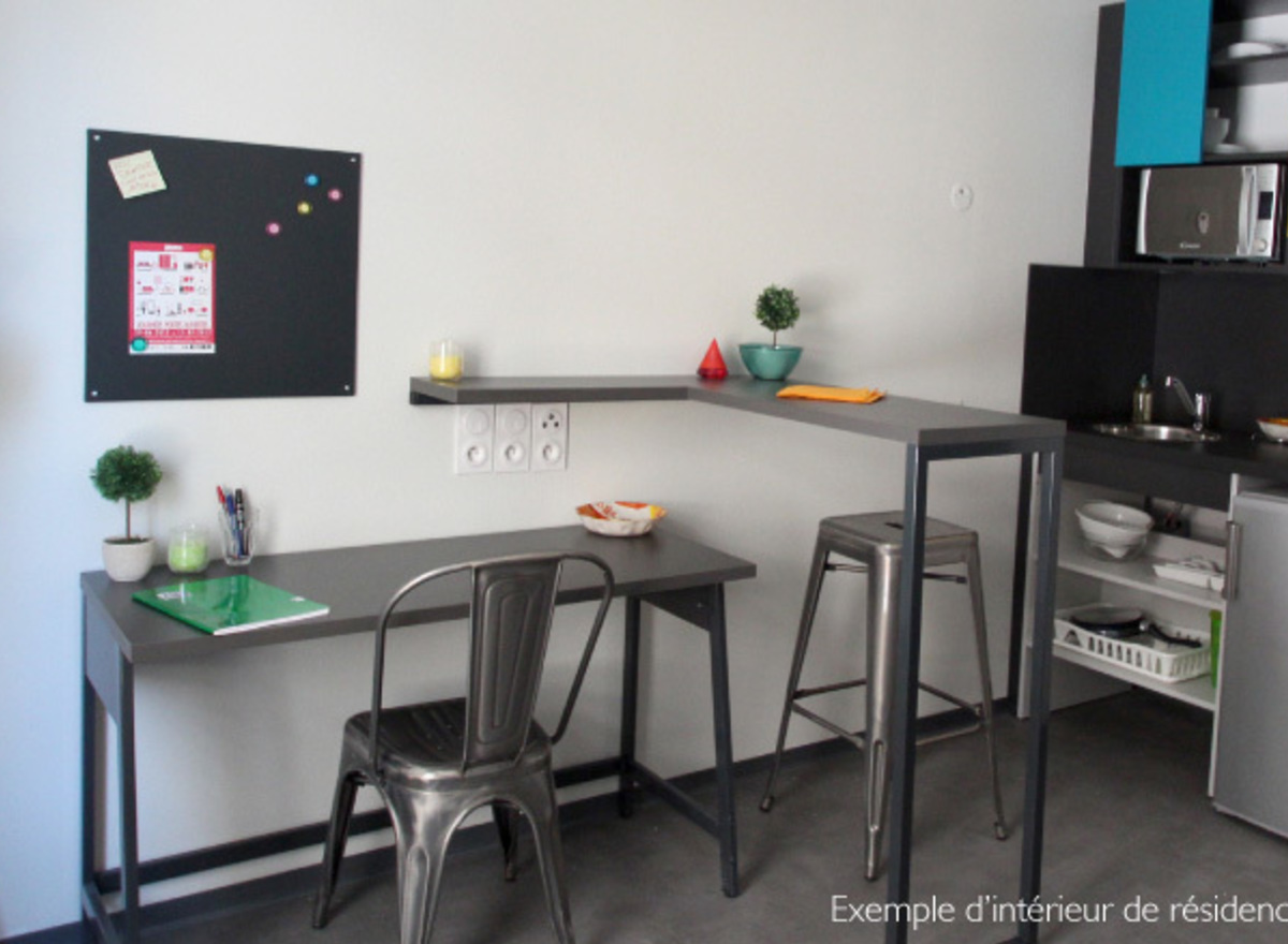 {@resource.title}, photo n° 4