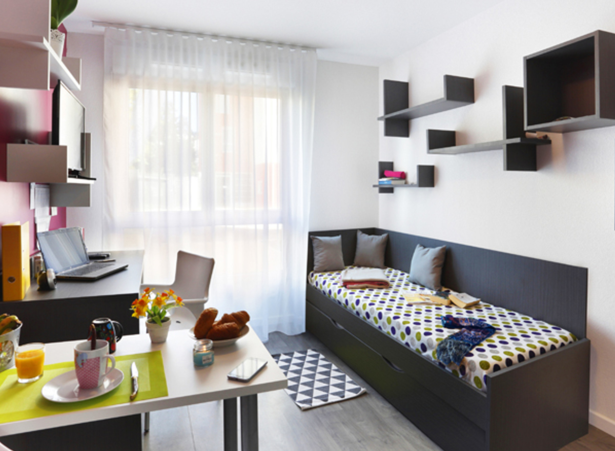 {@resource.title}, photo n° 3