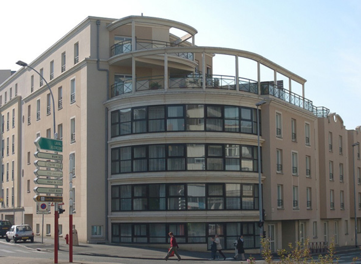 {@resource.title}, photo n° 1