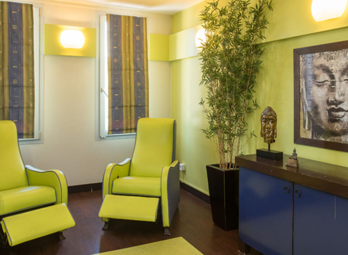 {@resource.title}, photo n° 4